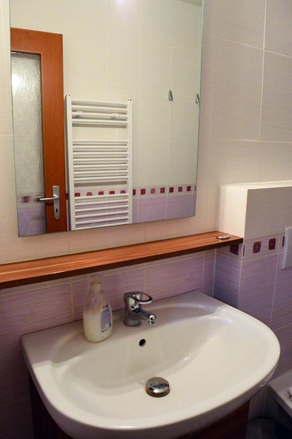Apartman G4 V Tatranskej Strbe - Apartmanovy Dom Golem Tatranska Strba Ngoại thất bức ảnh